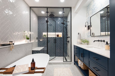 Bathroom - transitional bathroom idea in Chicago