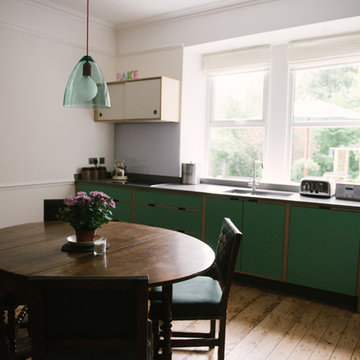 The Hartshornes II: Green Laminate & Walnut Veneer Plywood Kitchen