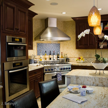 Cherry Wood Kitchen