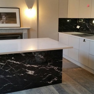 City of London apartment in Negro Marquina marble