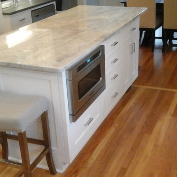 Transitional White Kitchen