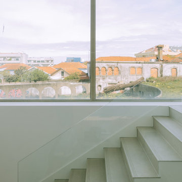 Loja Canidelo - Comércio e Serviços