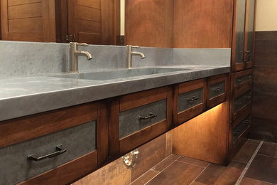 Example of a bathroom design in Chicago