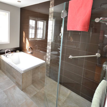 Salle de Bain La Prairie Bathroom