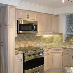 Exqzet - Kitchen Cabinetry