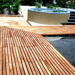 Condominio El Pe&ntilde;on I - Deck Tiles And Planks