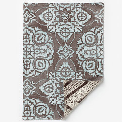 Brown Medallion/Tie Dye Placemat - Dinnerware