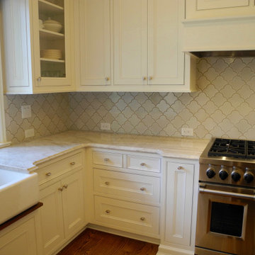 Subway Alternative: Classic Backsplash