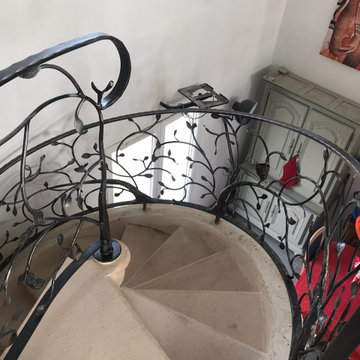 Rampe d'escalier en fer forgé sur mesure