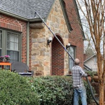 Guru Gutter Cleaning Raleigh
