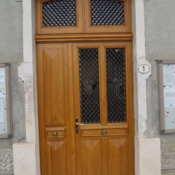 PORTE D ENTREE