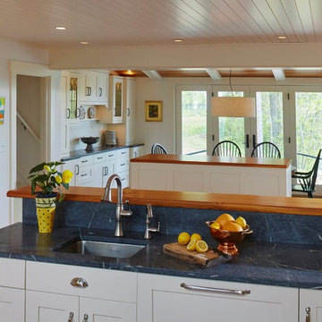 Lake Pepin Artful Entertaining Farm House 360