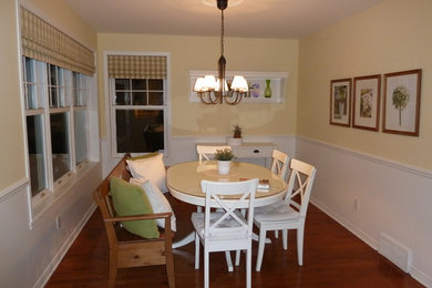 Dining room - coastal dining room idea in Montreal