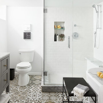 Grayscale Bathroom