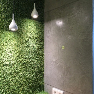 Bedroom and bath with microcemento walls
