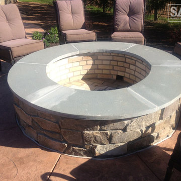 Outdoor Kitchens and Fireplaces