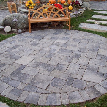 Circular Paving Stone Patio