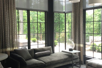 Example of a minimalist living room design in Baltimore
