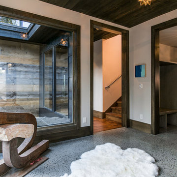 Art Placement in M25 Custom Home - Tahoe
