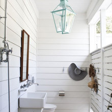 lake house outdoor bath