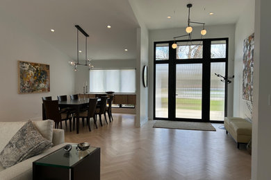 Entryway - contemporary entryway idea in Chicago
