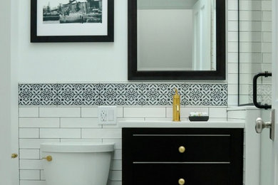 Bathroom - transitional bathroom idea in Chicago