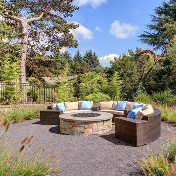 Lake Oswego Modern Retreat