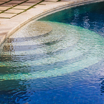 Palm Beach - Infinity Edge Pool Steps