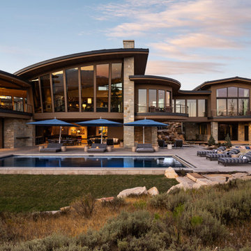 Pinnacle Lot 16