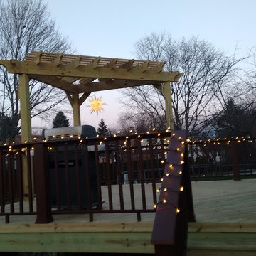 Wood Deck and Pergola Combination in Libertyville, IL