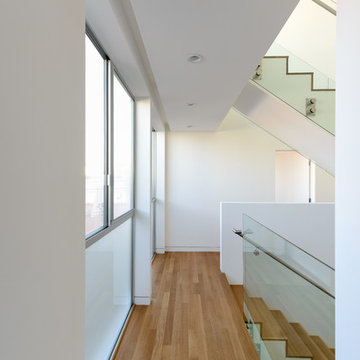 44 61st St. Residence