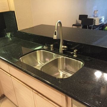 Black granite kitchen countertops and bathtub granite tops