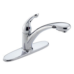 Delta Signature&trade; Single Handle Pull-Out Kitchen Faucet - Kitchen Faucets