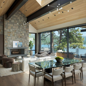 Crystal Bay Scandinavian Lake House Dining