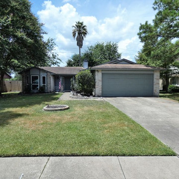 Round Up Hardie Siding and New Paint