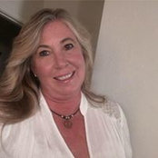 Lynn Barcellos's photo