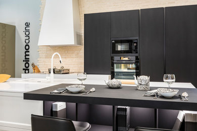 Cocina blanco y negro