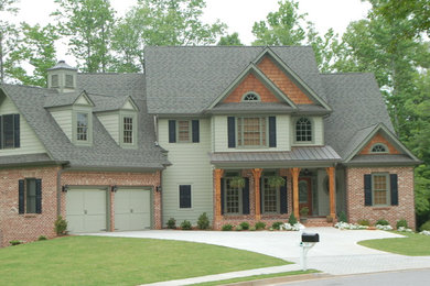Traditional home design in Atlanta.
