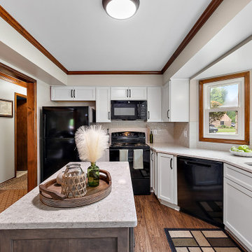 Showplace Framed Concord Kitchen in Heron Plume & Maple Dusk