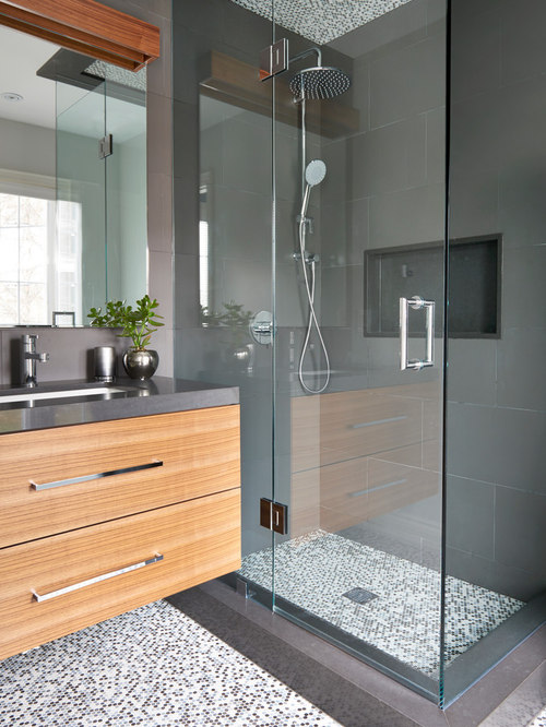 Small Bathroom Design Ideas, Remodels & Photos