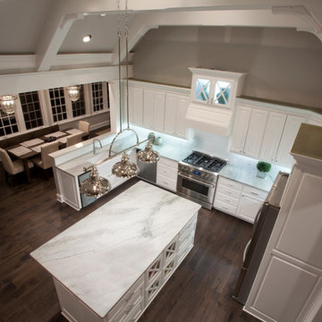 Stunning Sea Pearl Kitchen