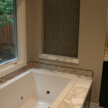 Earthy Master Bathroom | Redwood City, CA