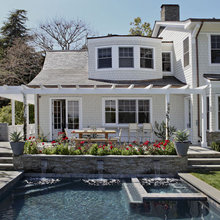 Pool/spa, planters