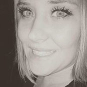 Dara Reeves's photo