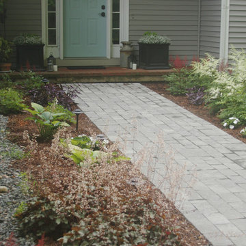Woodland Front Walkway
