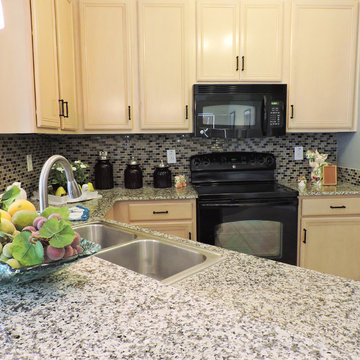 River Glen Vacant Staging