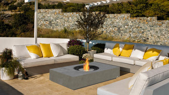 Large selection of designer fire pits, bowls and tables