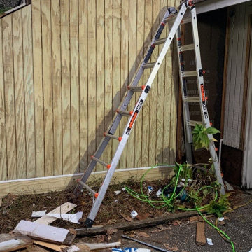 Siding Repairs (Front of the Home)