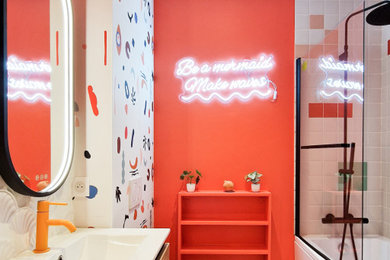 Exemple d'une salle de bain tendance.