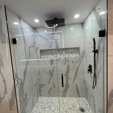 Bathrooms Remodels